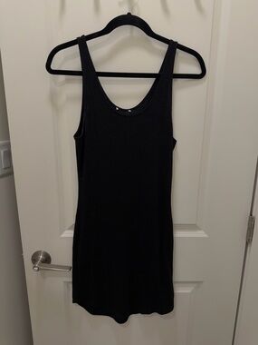 Aritzia Black Sleeveless Midi Tank Dress